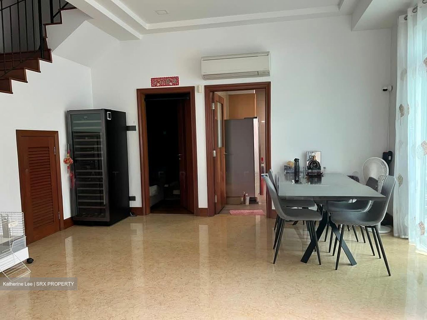 Stratton Green (D28), Terrace #582304641